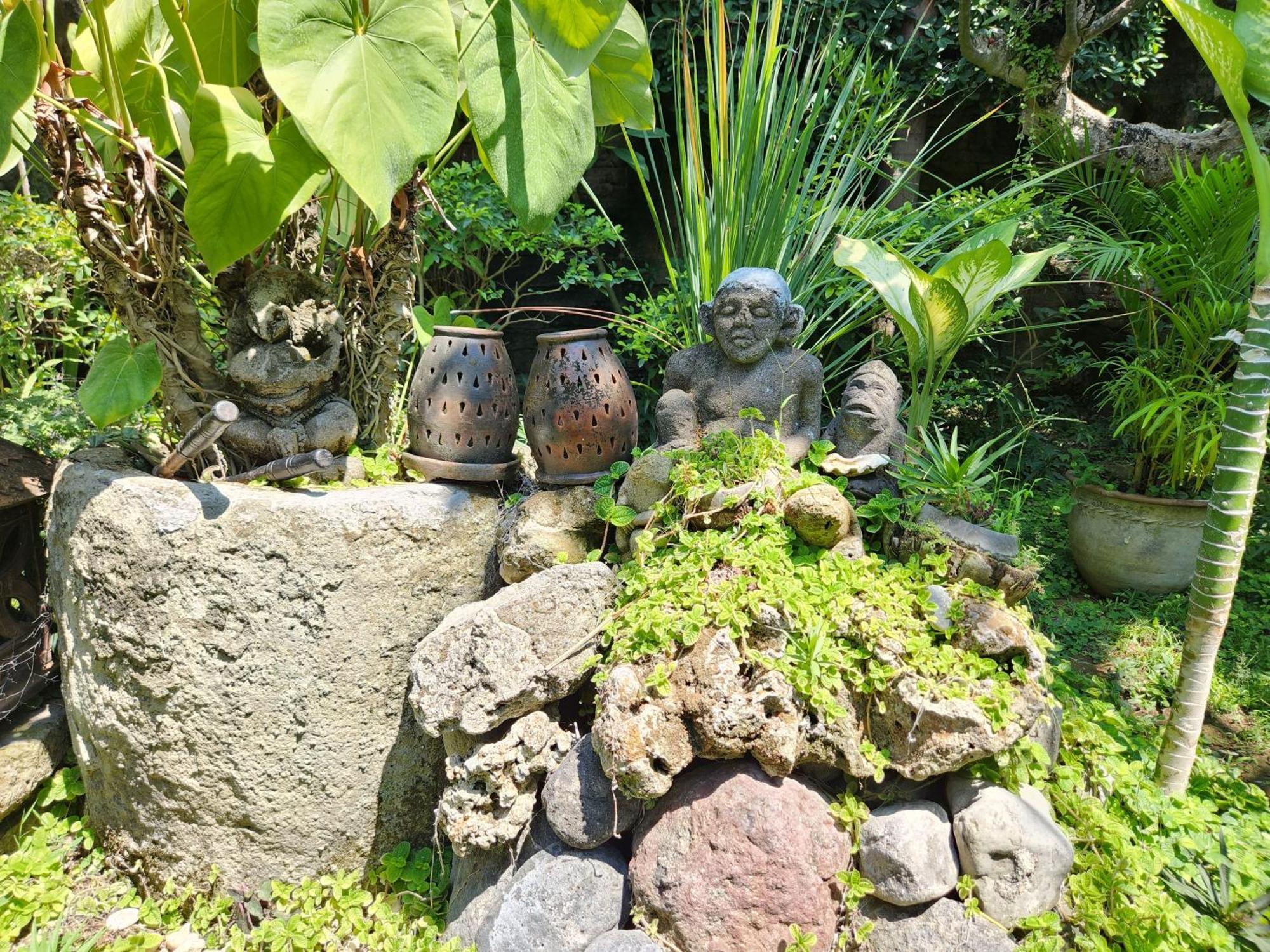 Villa Nesanur - Comfortable & Spacious Beachside Sanur Exterior foto